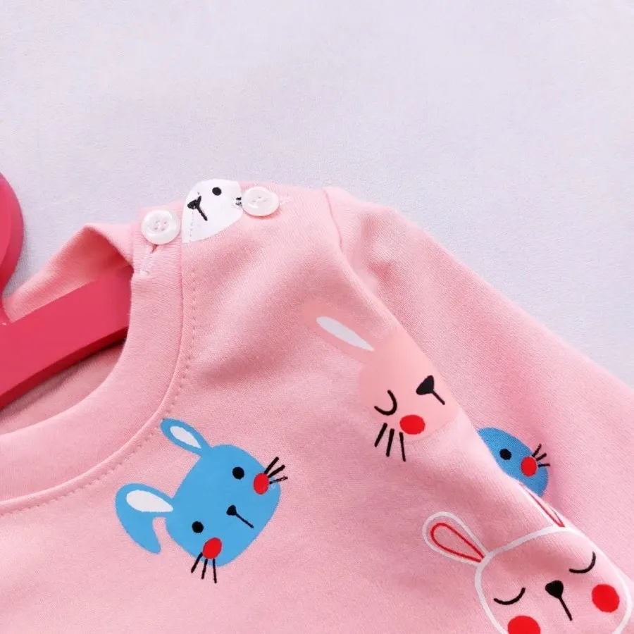 بلوز شلوار خرگوش ها ?