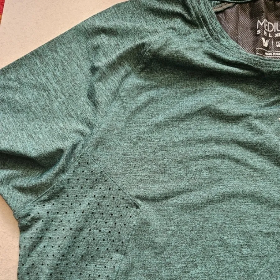 تیشرت ورزشی زنانه