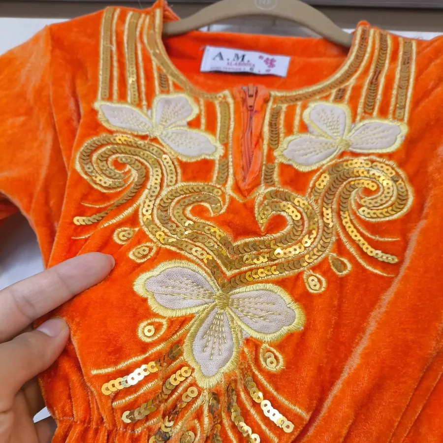 پیراهن مخمل پاییزی