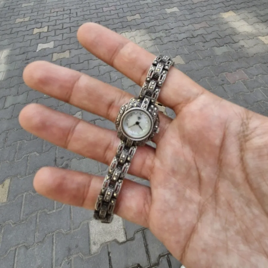 ساعت نقره زنانه قیمت شکست