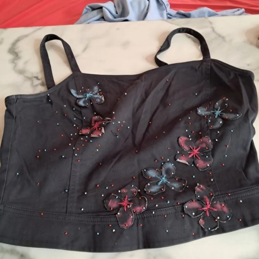 تعداد زیادی تاپ اروپایی