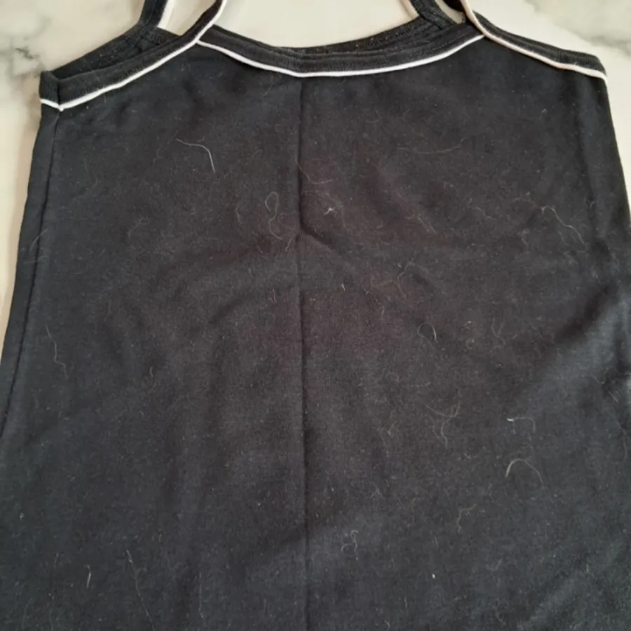 تعداد زیادی تاپ خارجی