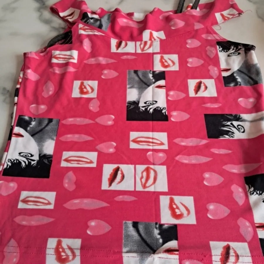 تعداد زیادی تاپ اروپایی ب