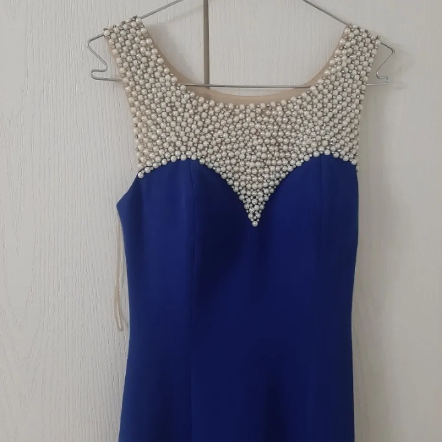 پیراهن مجلسی آبی کاربنی