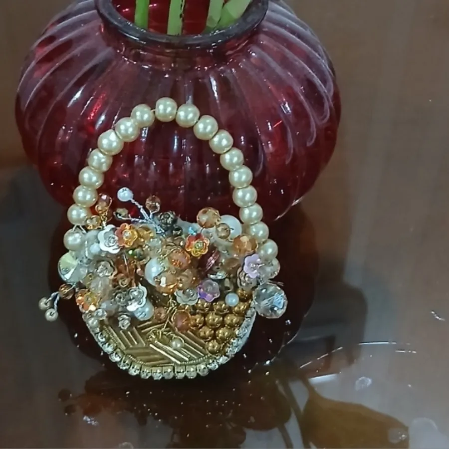 سنجاق سینه های شیک و زیبا