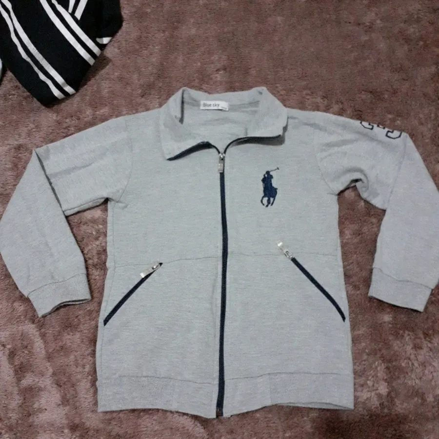 سوییشرت بچگانه