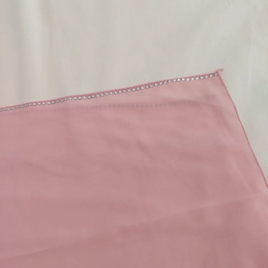 شال حریر حاشیه سنگ دار