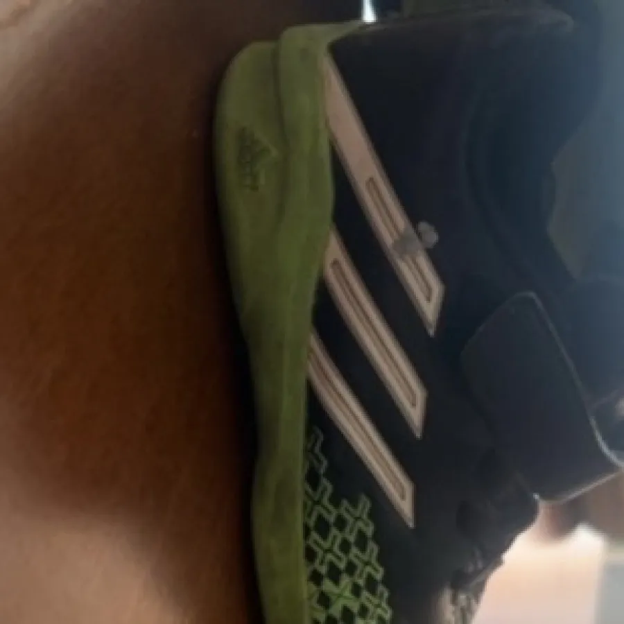 کفش اورجینال آدیداس