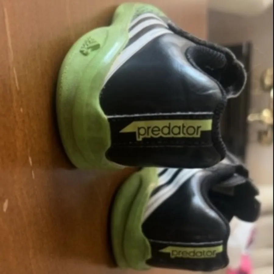 کفش اورجینال آدیداس