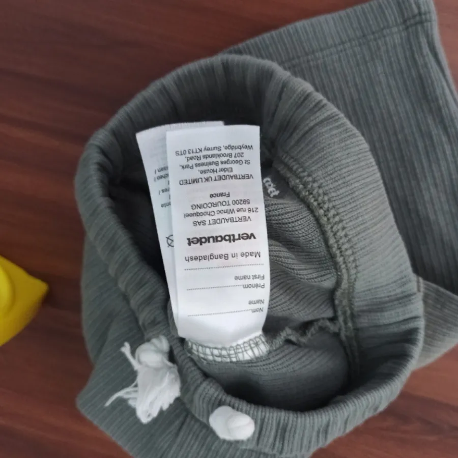 شلوار کوتاه بچگانه