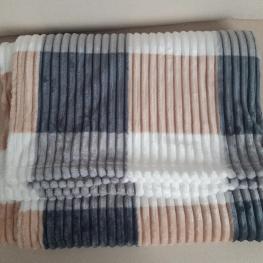 پتوی پلیسه یک نفره