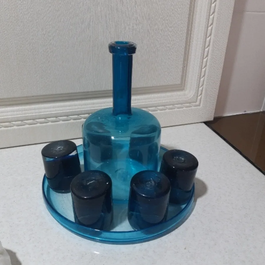 جام و لیوان