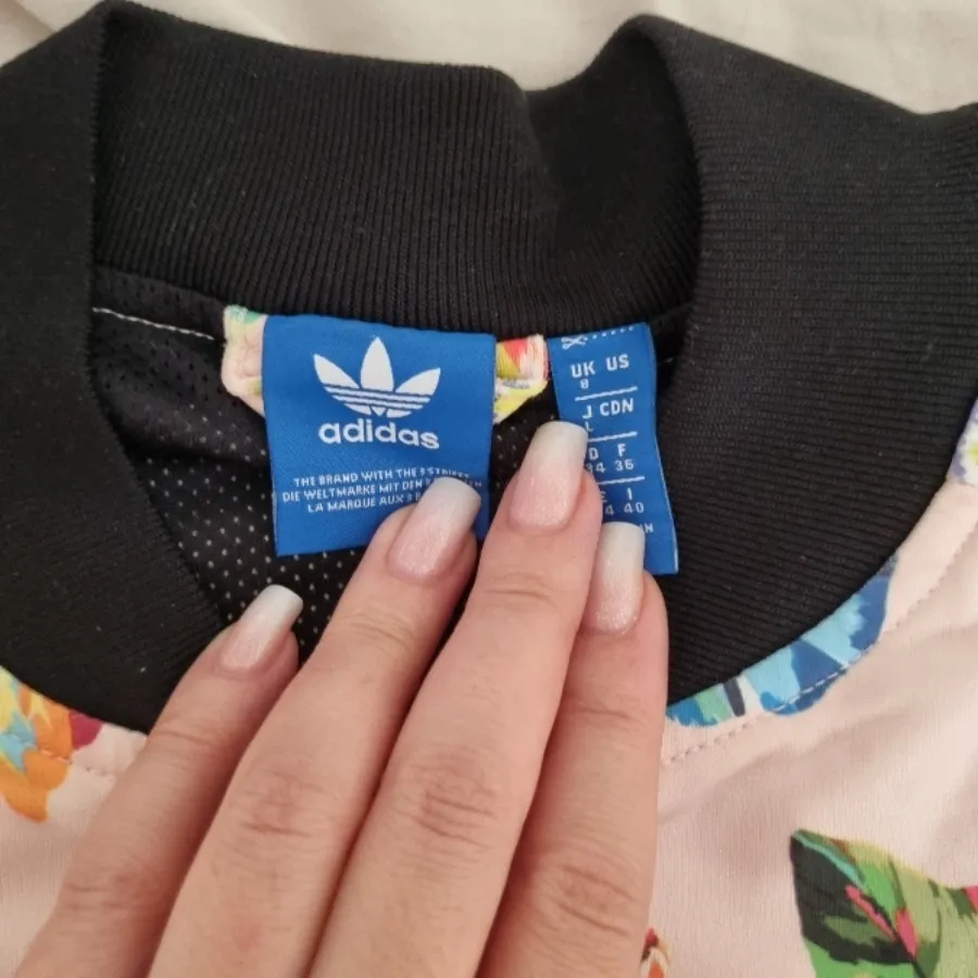 سوییشرت اصل ادیداس