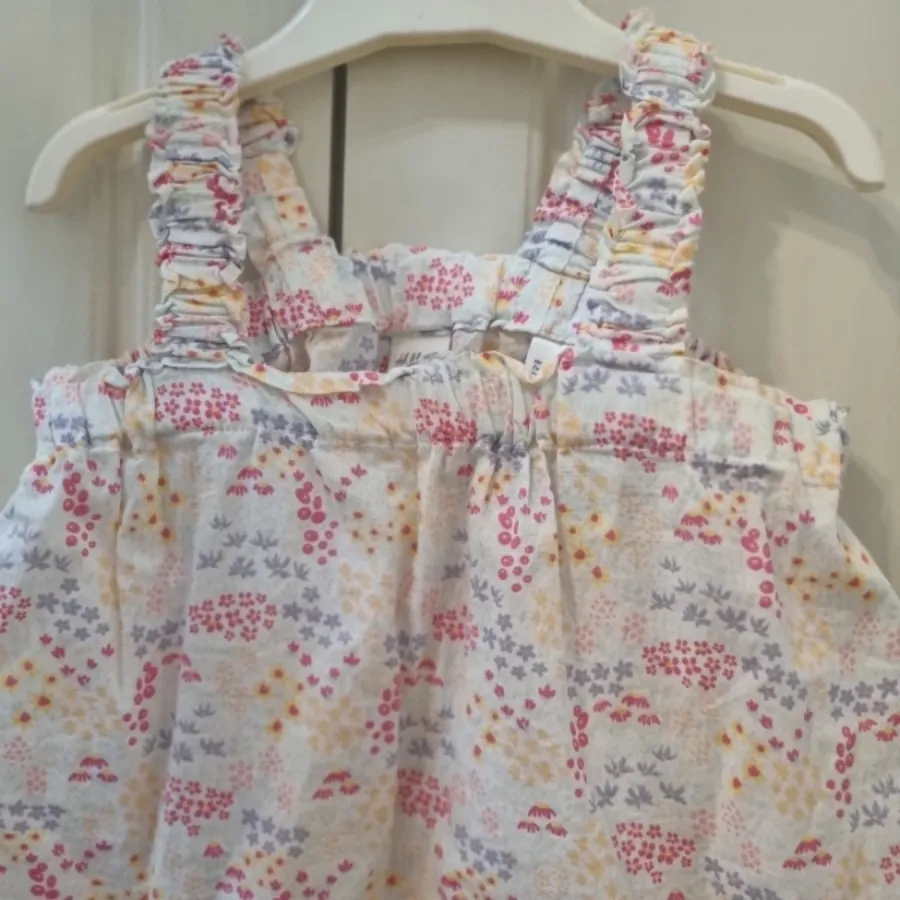 پیراهن دخترانه