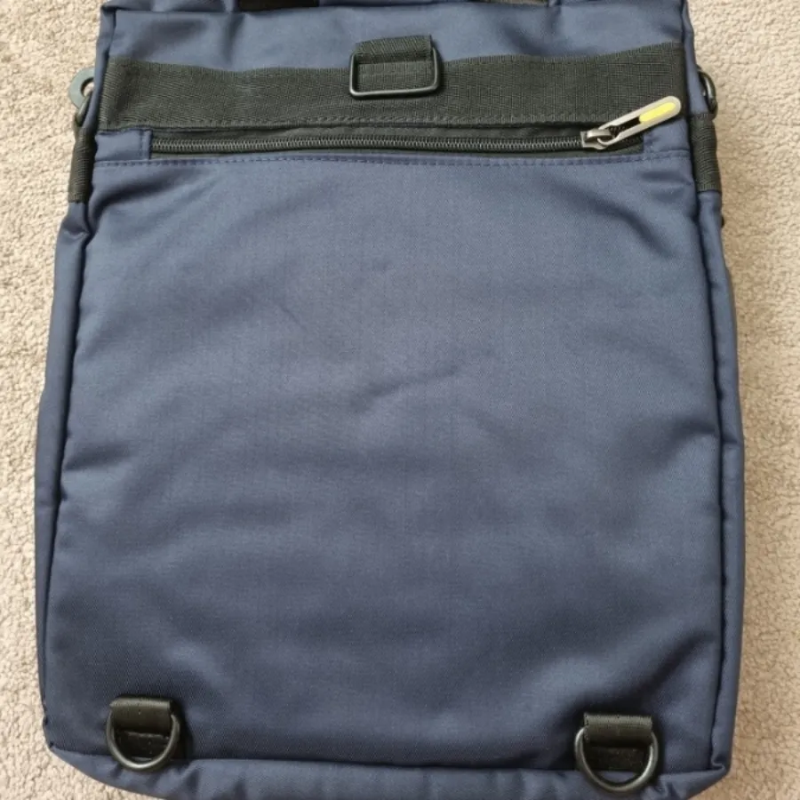 کیف کاترپیلار