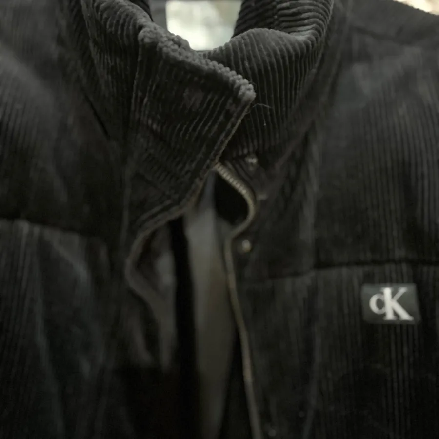 کاپشن کالوین کلین