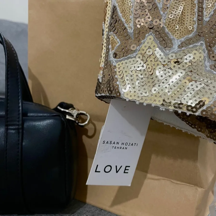 دامن سنگدوزی شده