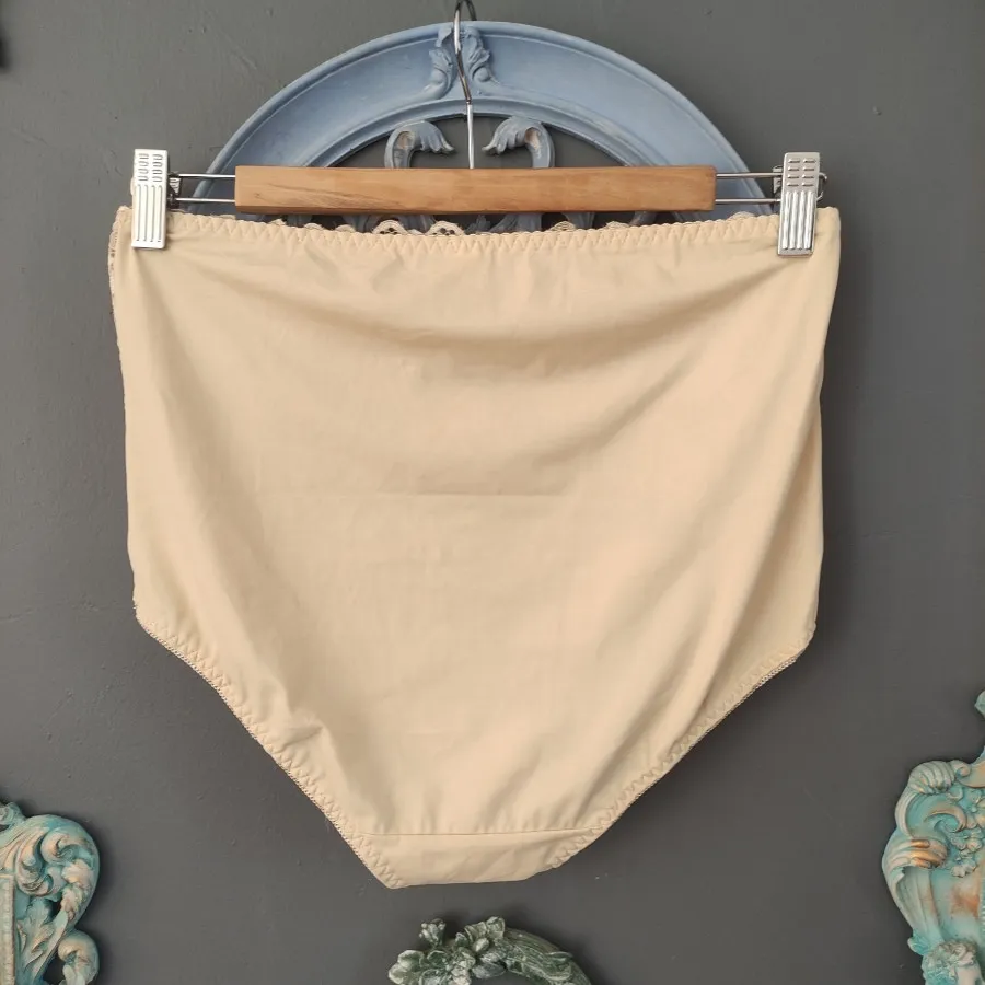 شورت کمردار گیپور کرمی