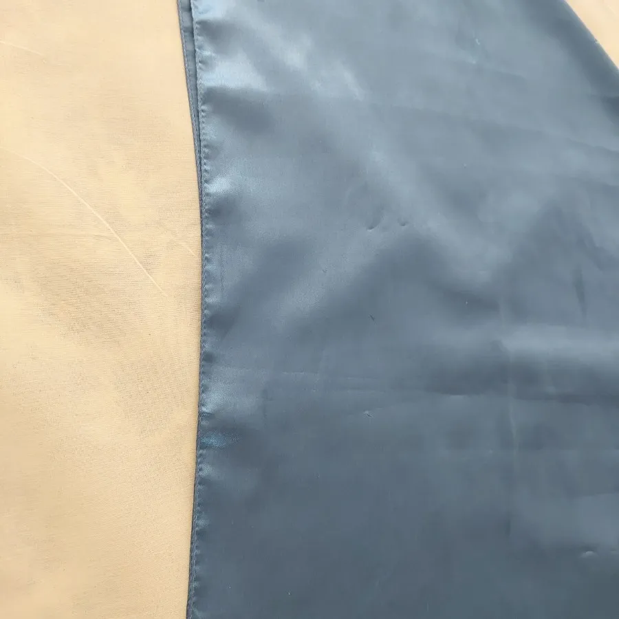 روسری ساتن آبی