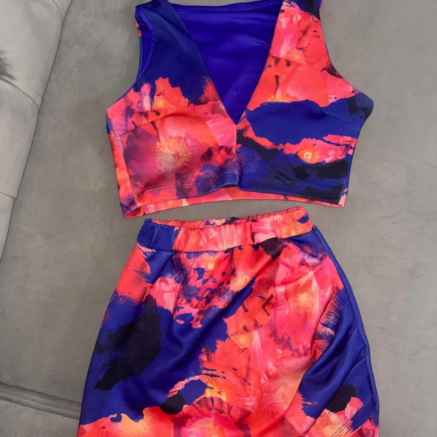 ست کراپ دامن