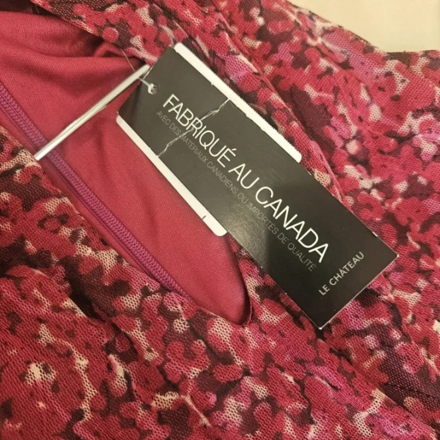 پیراهن گل گلی کانادایی