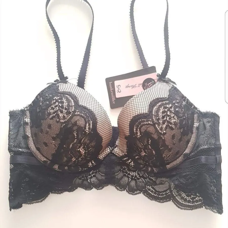 ست لباس زیر سوتین