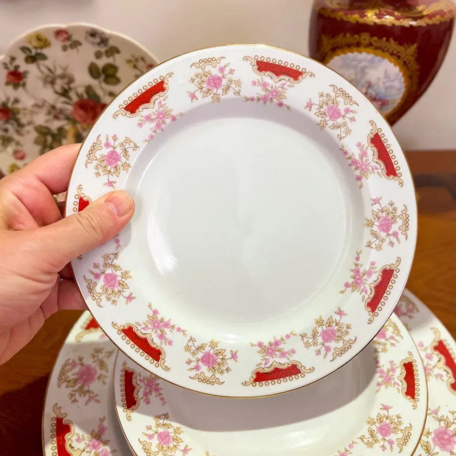 سرویس کیک خوری