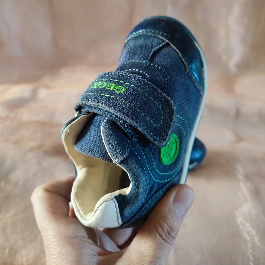 کتونی بچگانه