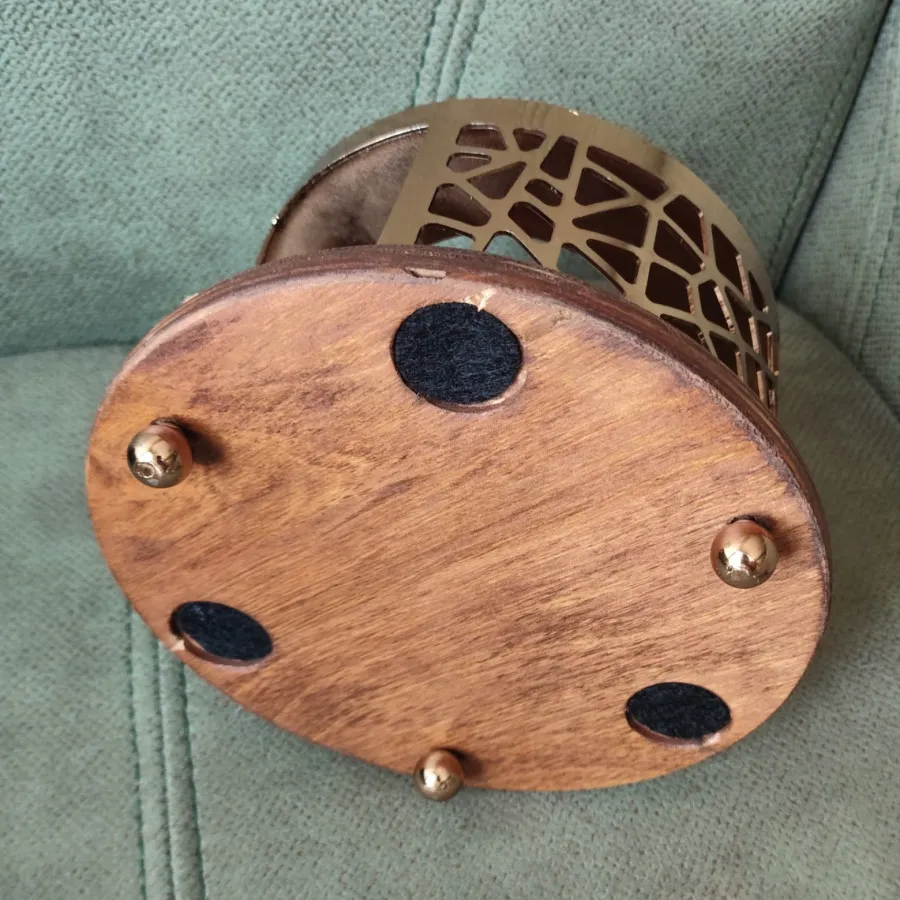 قوری وارمردار