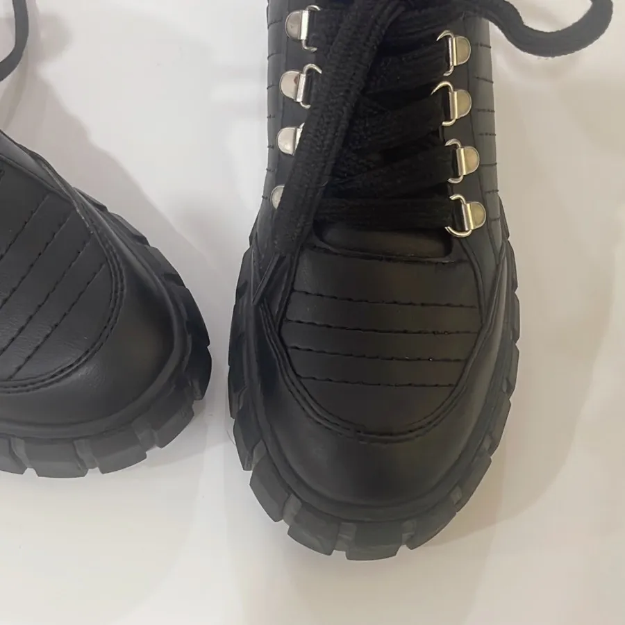 کفش پیرگاردین