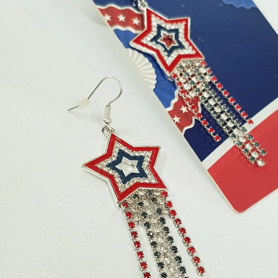 گوشواره آویز ستاره نگینی