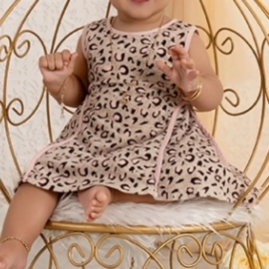 پیراهن نوزادی