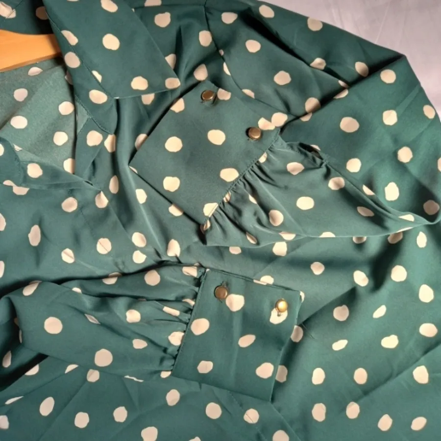 شومیز خالخالی ترندی??