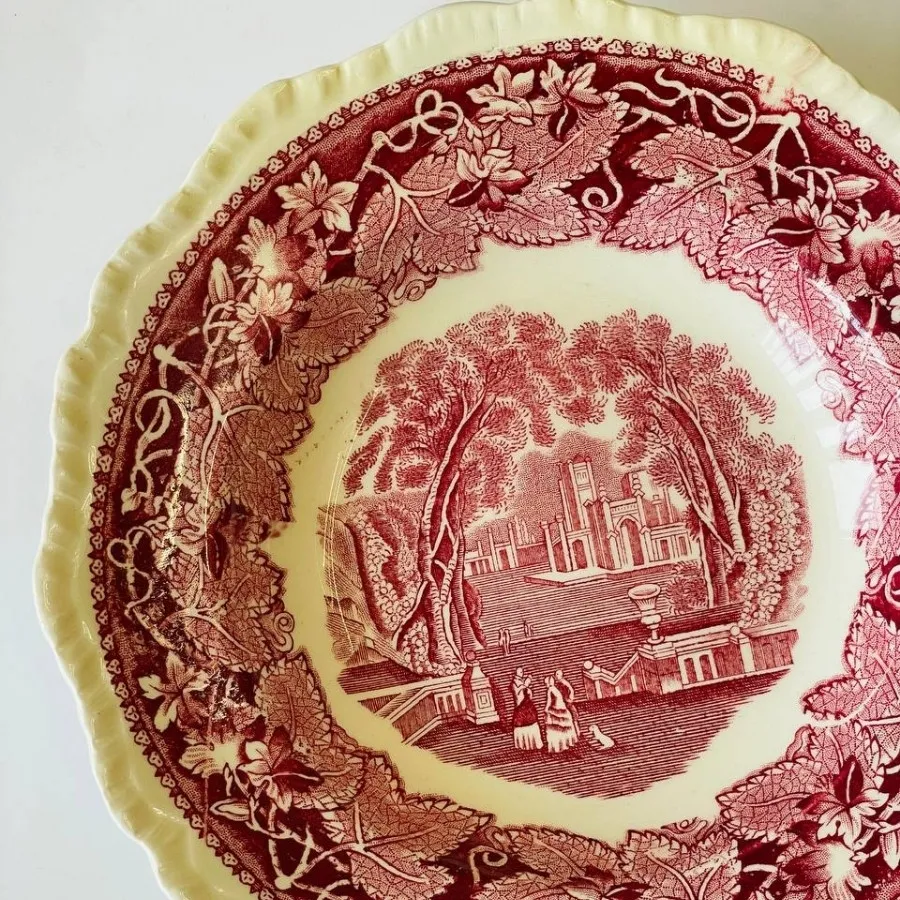 بشقاب قلم صورتی انگلیسی