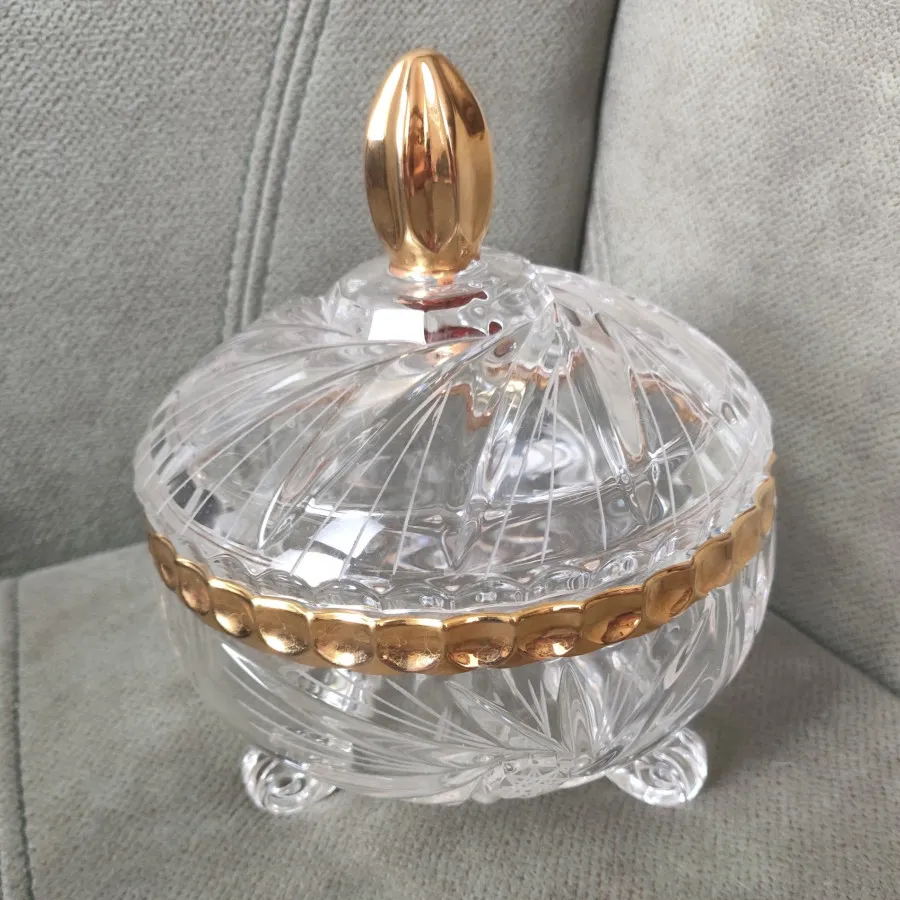 شکلات خوری کریستال