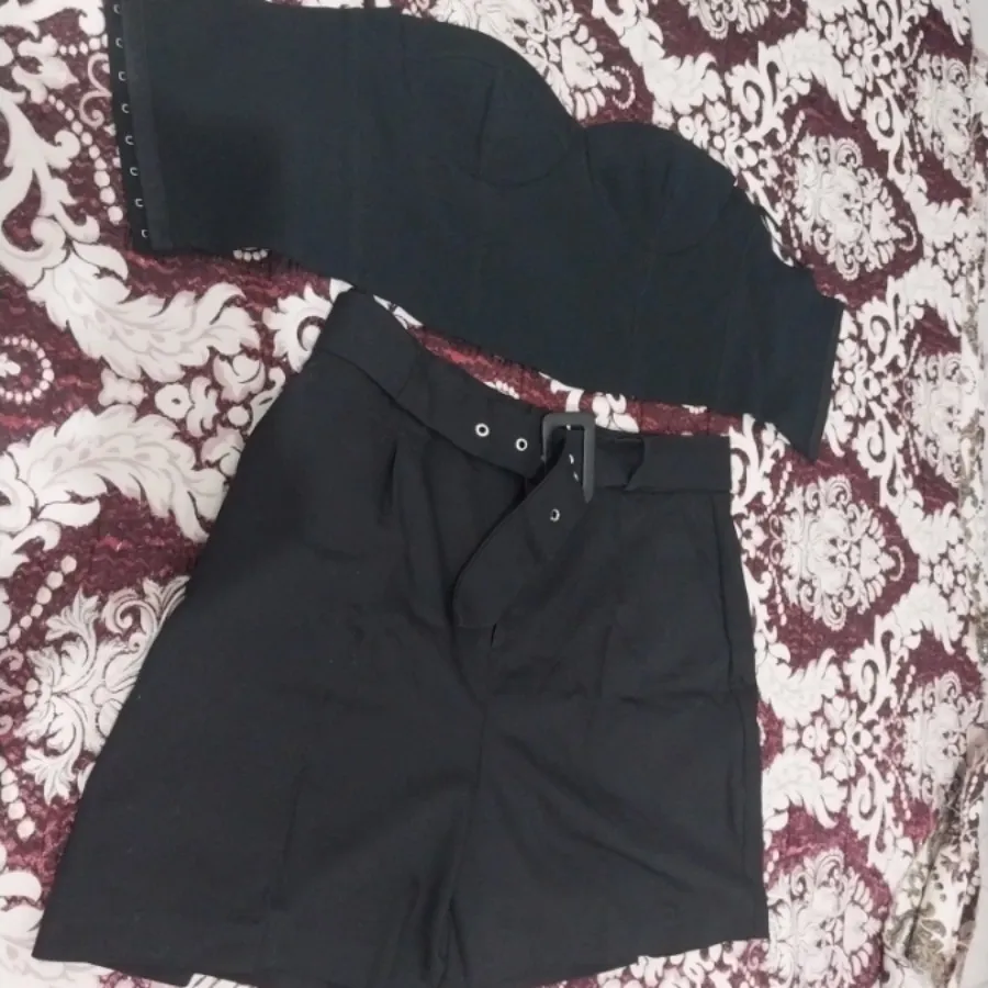 ست نیمتنه وشلوارک