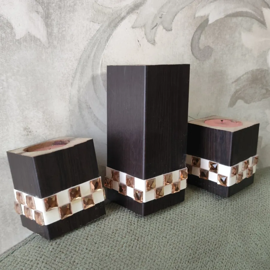 شمعدان چوبی