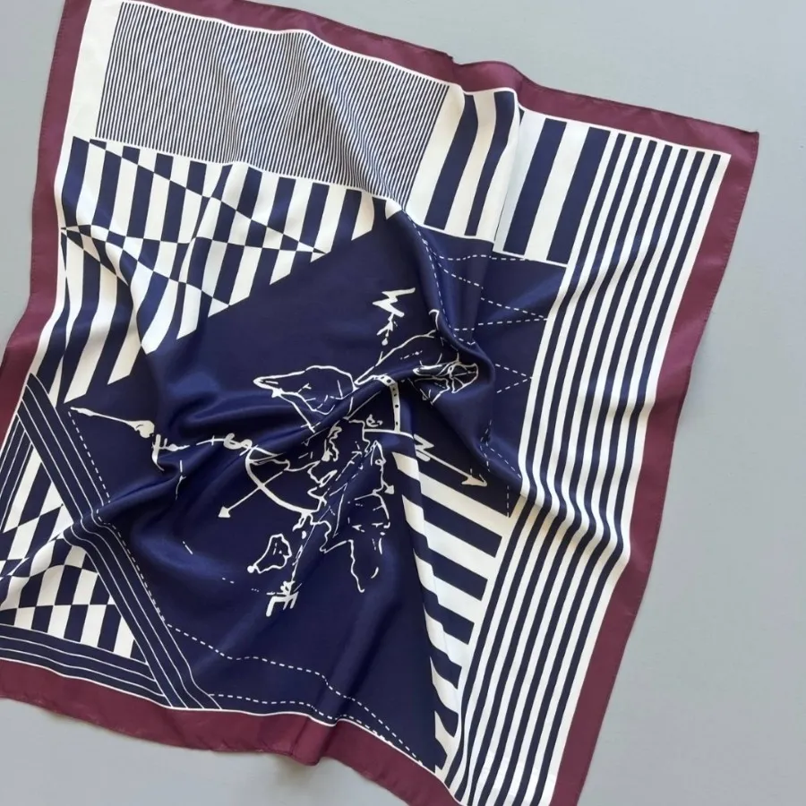 مینی اسکارف آلمانی