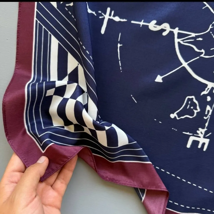 مینی اسکارف آلمانی