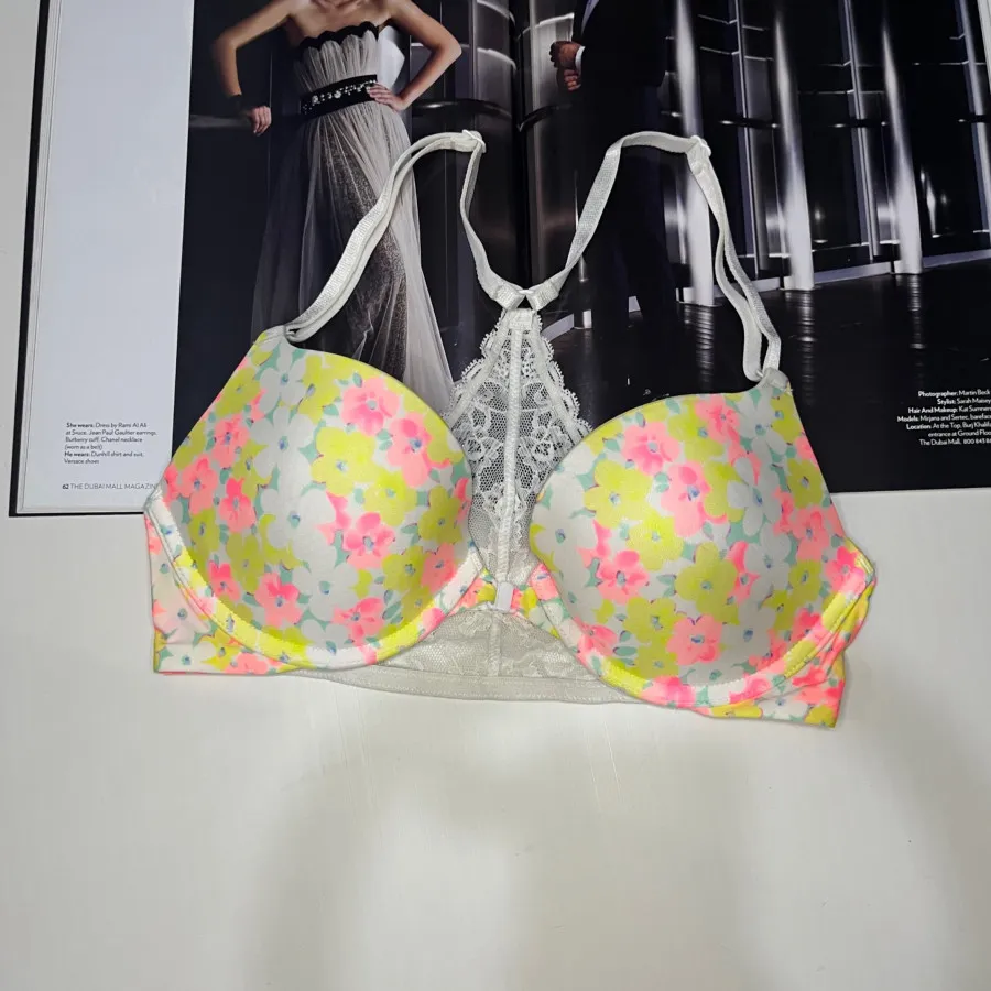 سوتین ویکتوریاسکرت