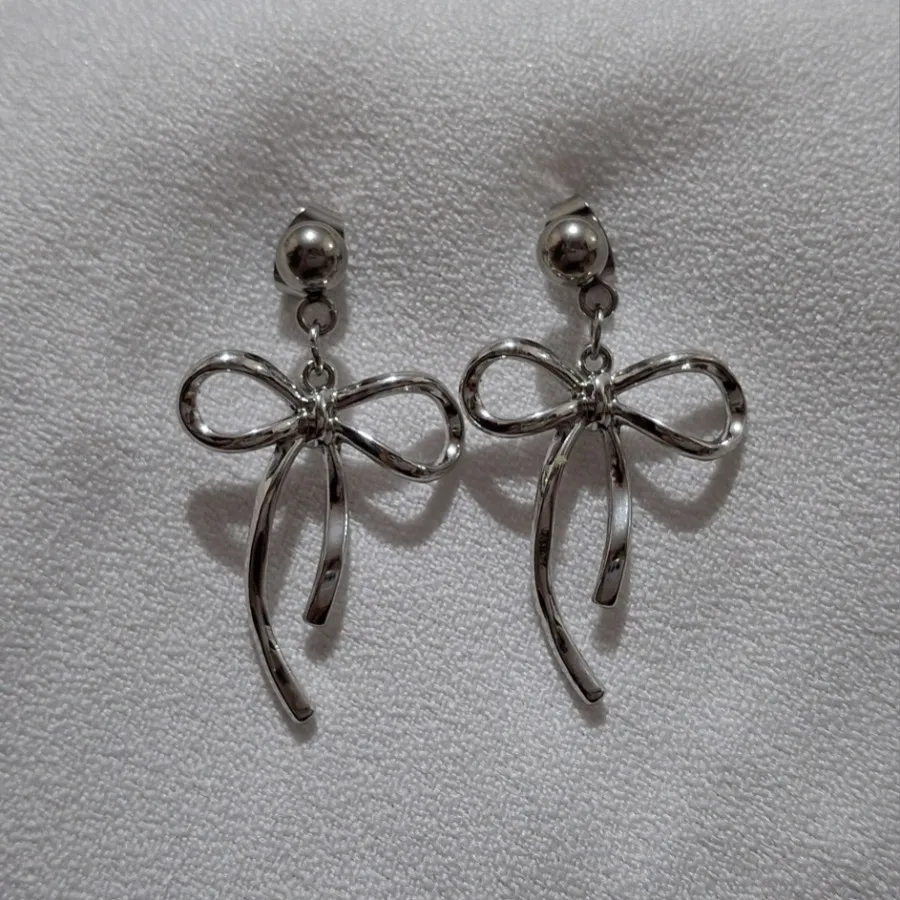 ست گردنبند،گوشواره پاپیون