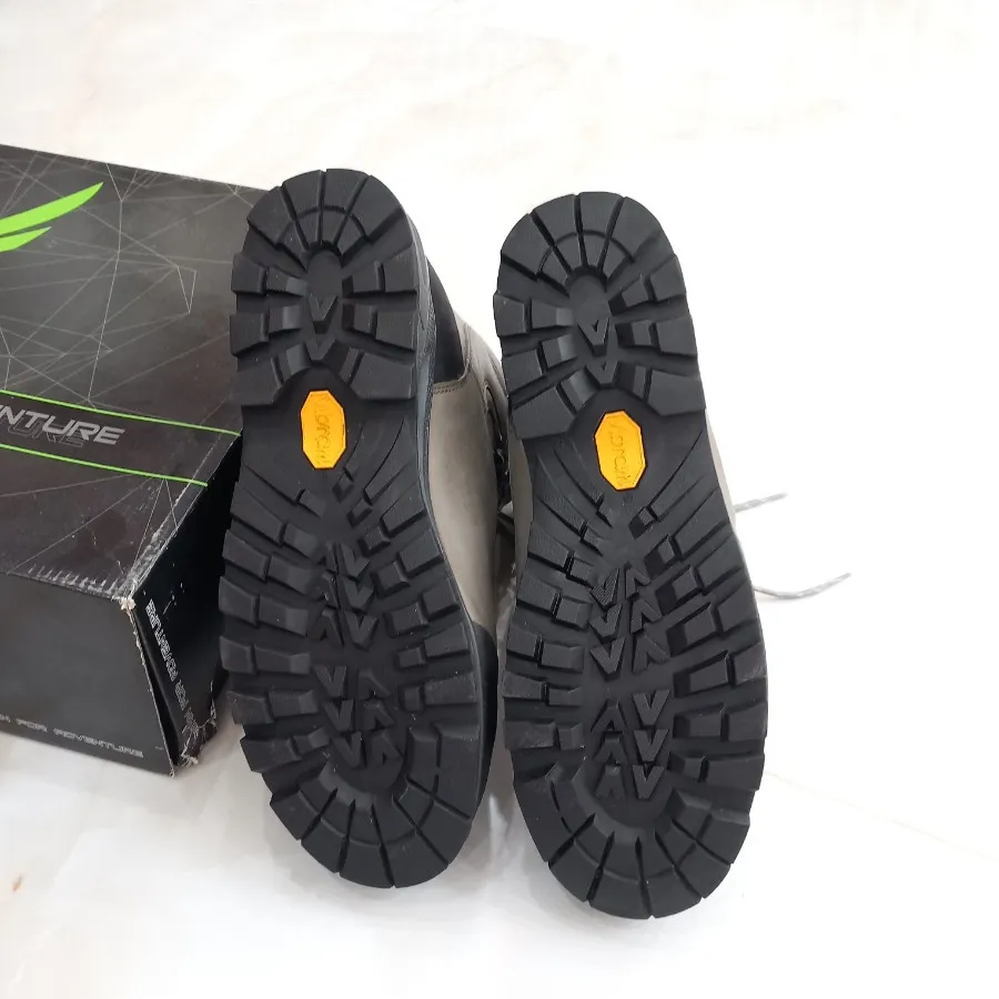 بوت کوه نوردی