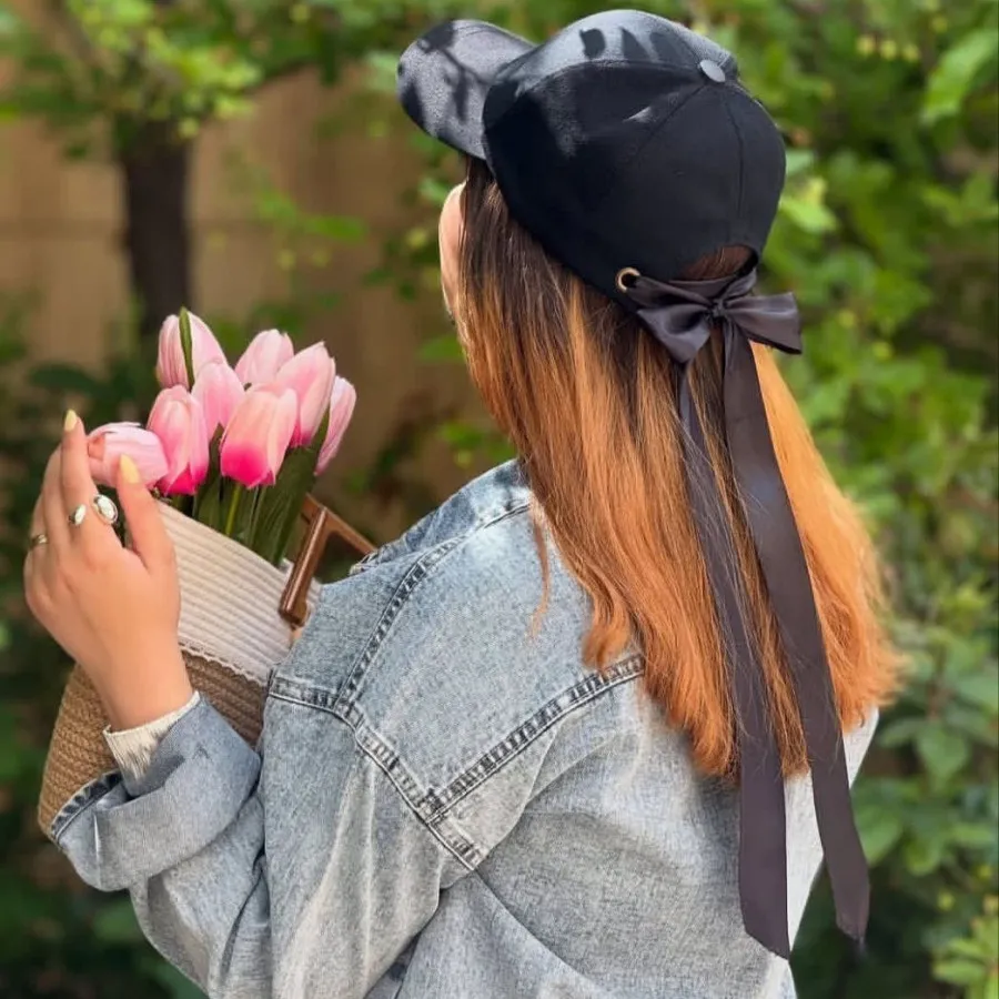 کلاه کتان پشت پاپیون