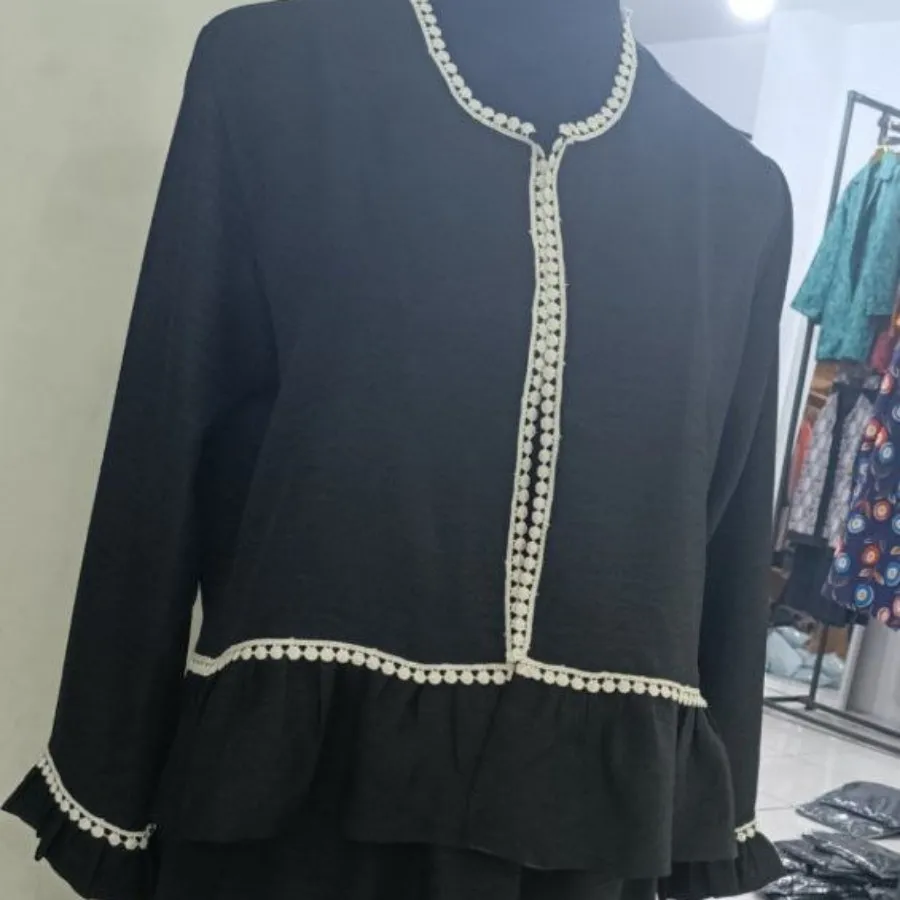 بلوز و دامن