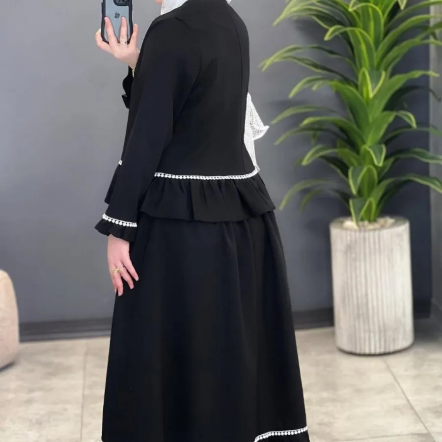 بلوز و دامن