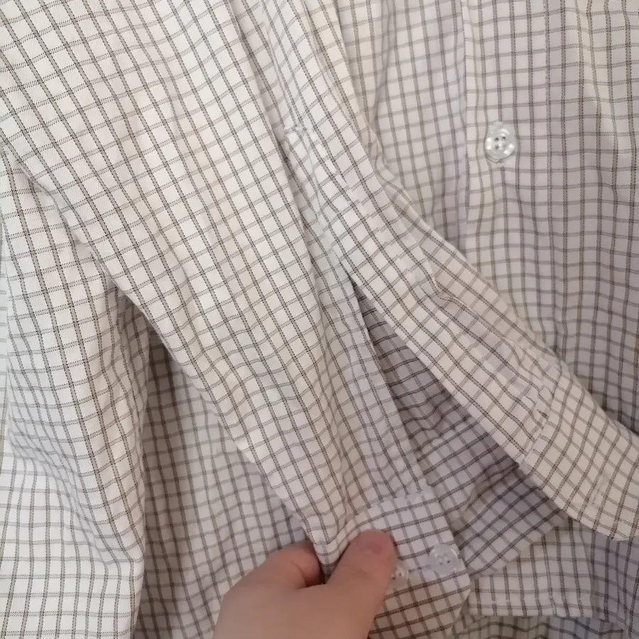 پیراهن مردانه