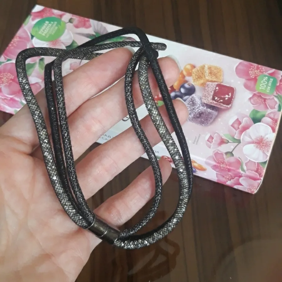 گردنبند مگنتی