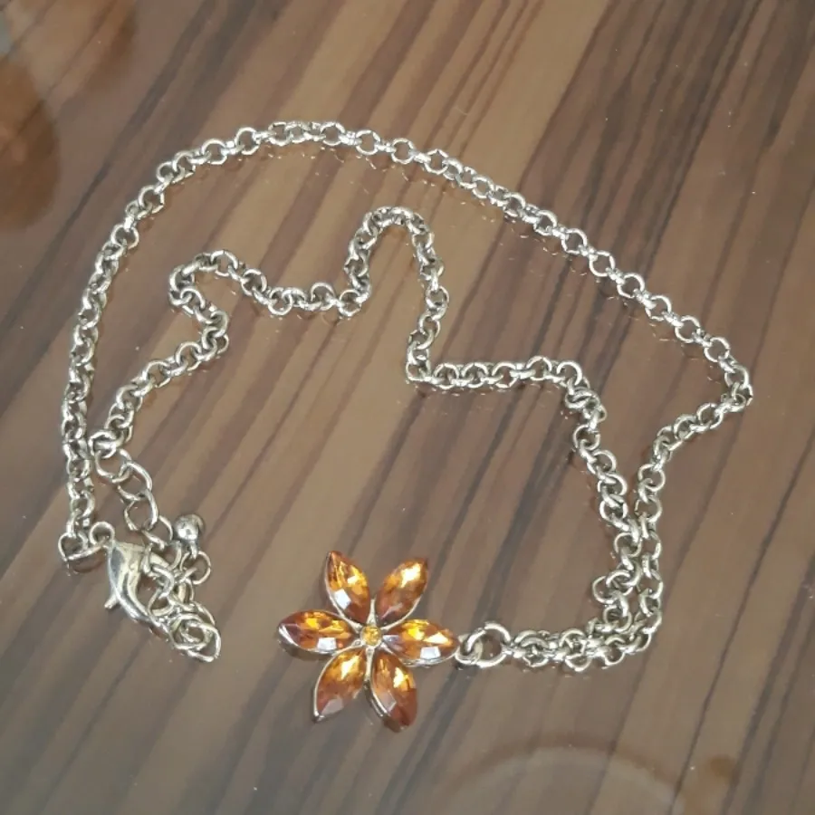 گردنبند زنجیری با آویز گل