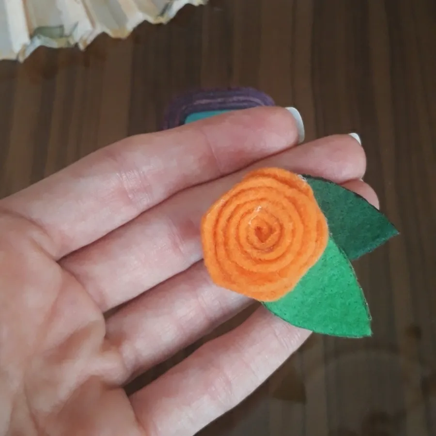 سه تا گل سینه