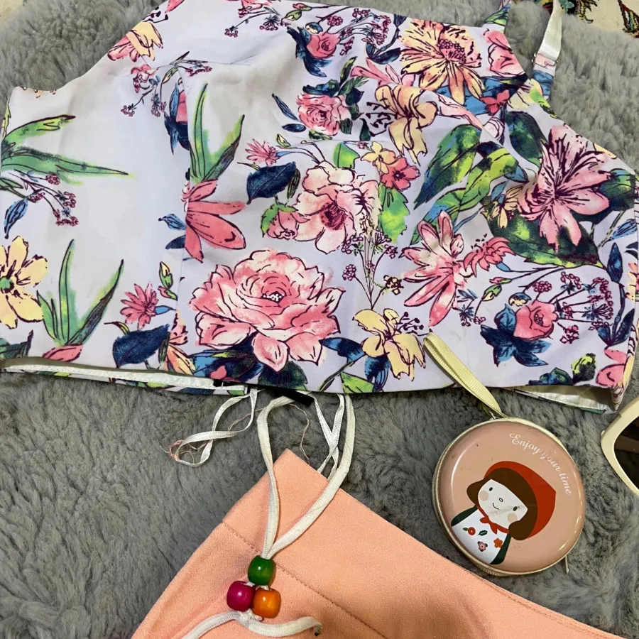 نیم تنه شلوارک